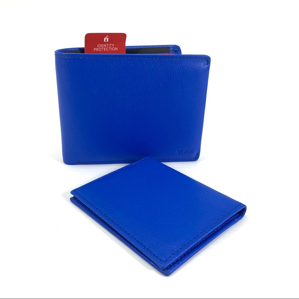 Tumi Leather Wallet with Removable Passcase